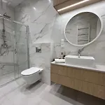 Goldhammer Premium Апартаменты Тарнув