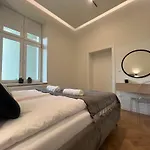 Goldhammer Premium Апартаменты