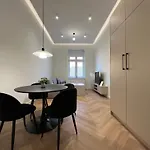 Goldhammer Premium Апартаменты Тарнув